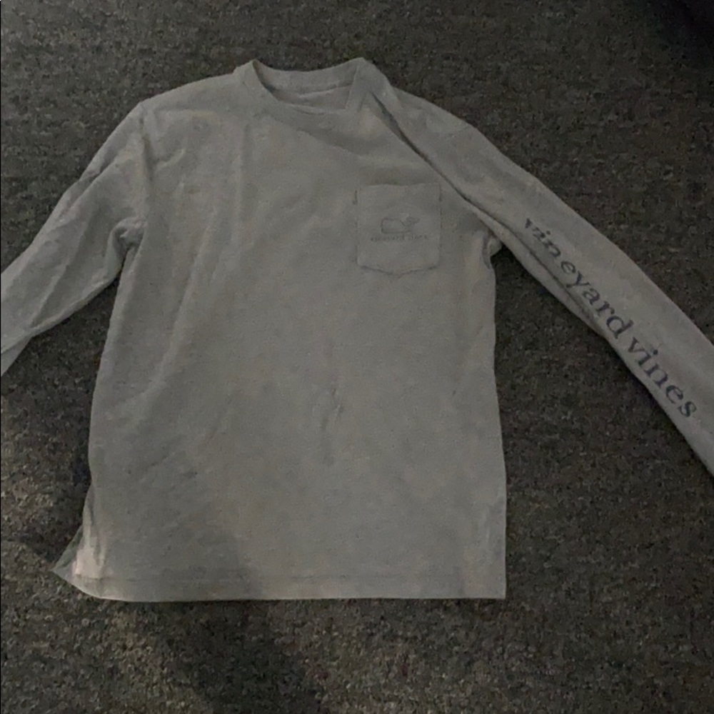 Vineyard vines long sleeve shirt